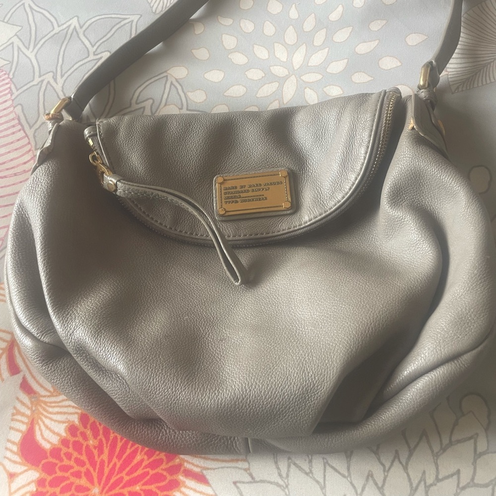 Marc Jacob’s Cross Body bag-great condition!
